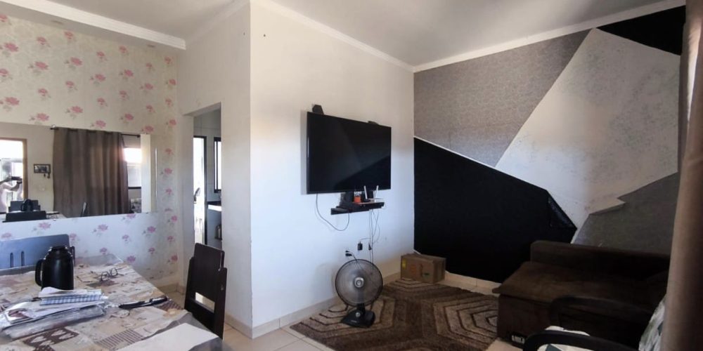 WhatsApp Image 2025-11-14 at 12.25.55 (2)