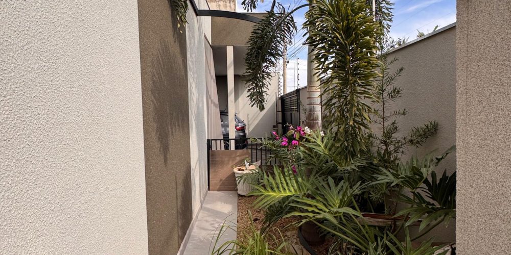 WhatsApp Image 2025-12-08 at 12.53.51 (1)