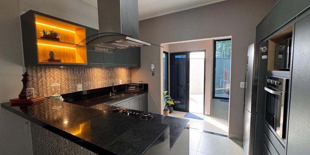 WhatsApp Image 2025-12-08 at 12.54.02