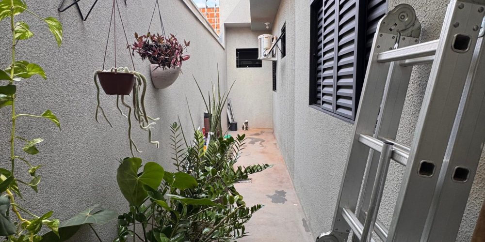 WhatsApp Image 2025-12-08 at 12.54.04 (1)